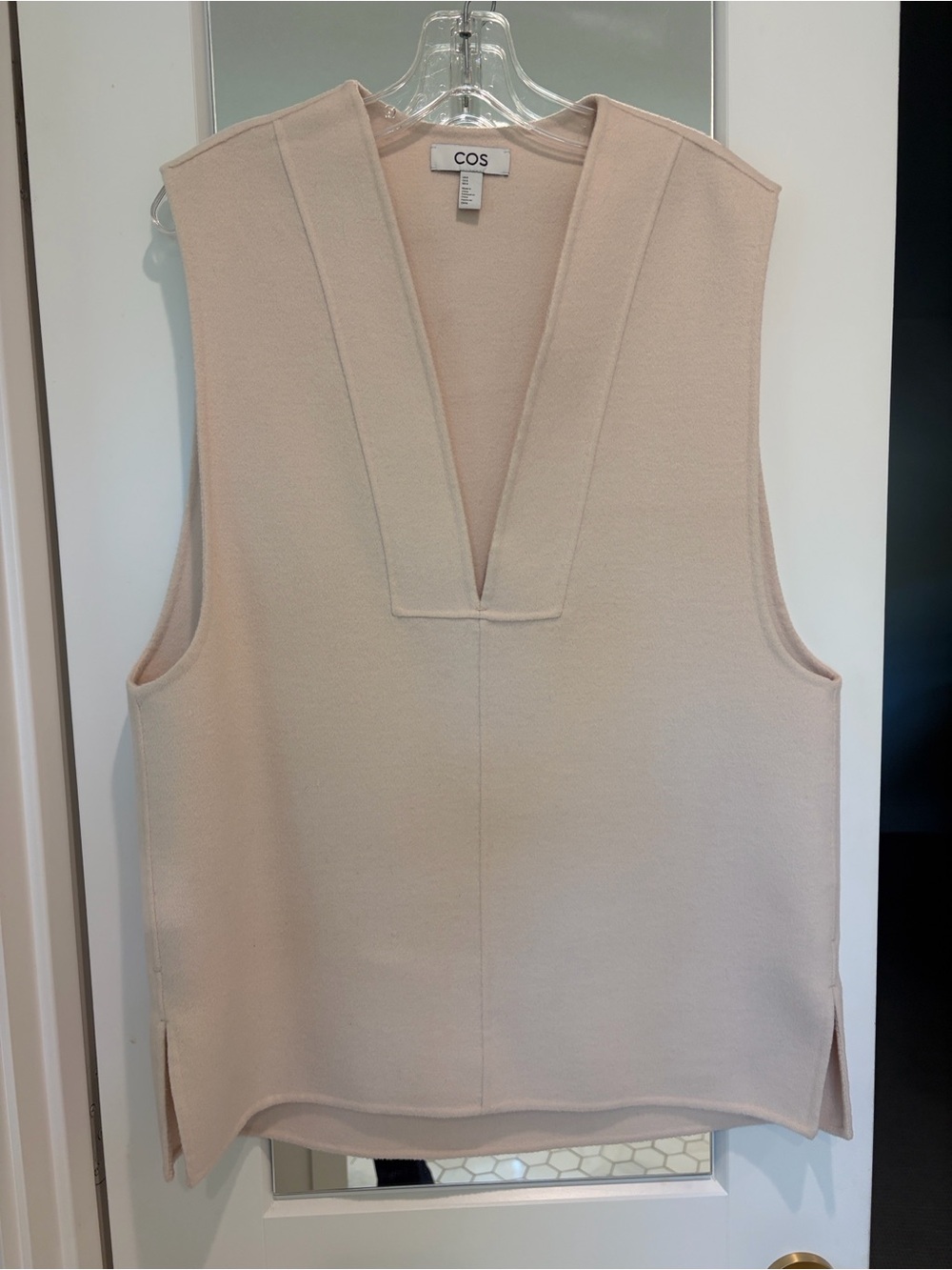 COS Cream V-Neck Sleeveless Wool vest tunic size 6 - Picture 1 of 8